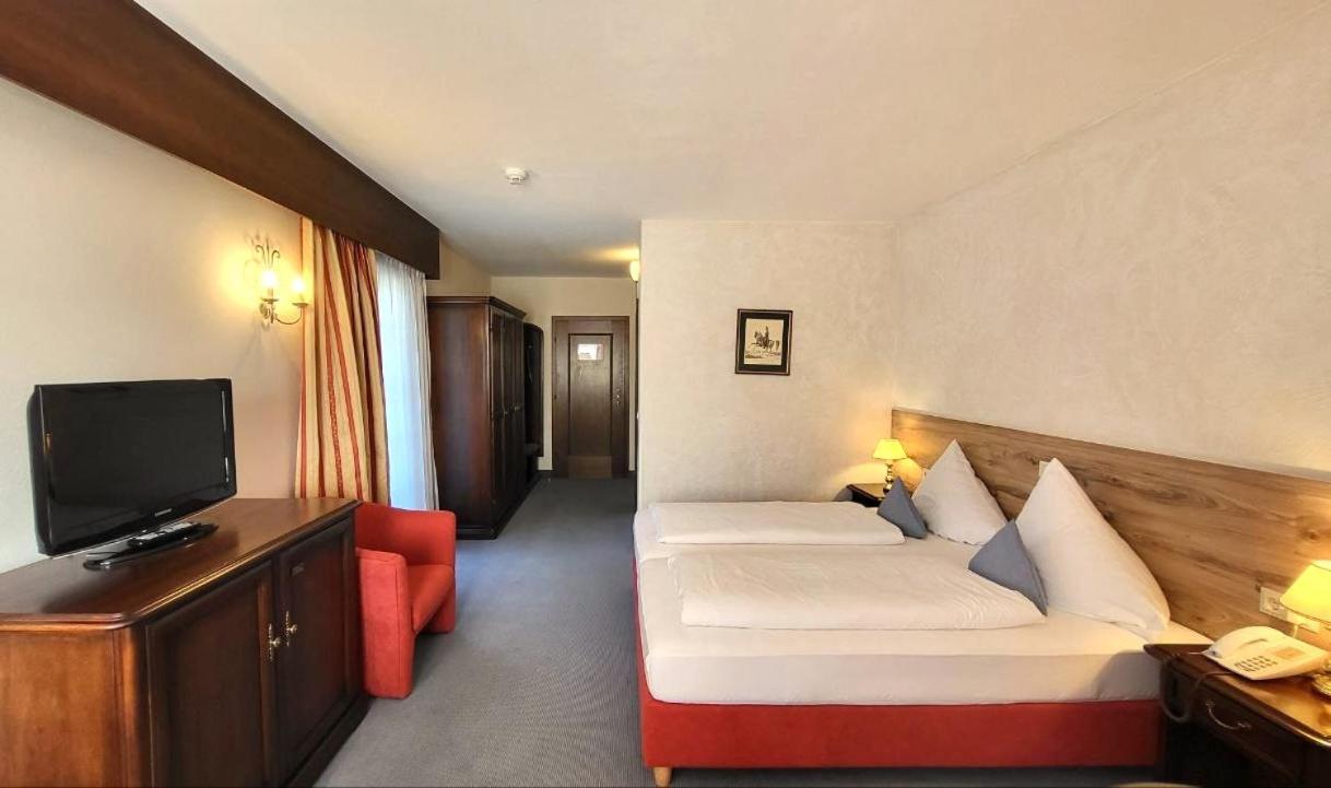 Hotel-Restaurant Batzenhaeusl إنسبروك المظهر الخارجي الصورة